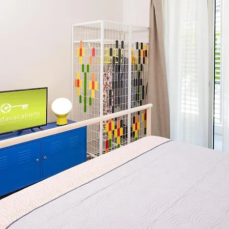 Modern Ground Floor With Private Terrace And Pool * Bardolino